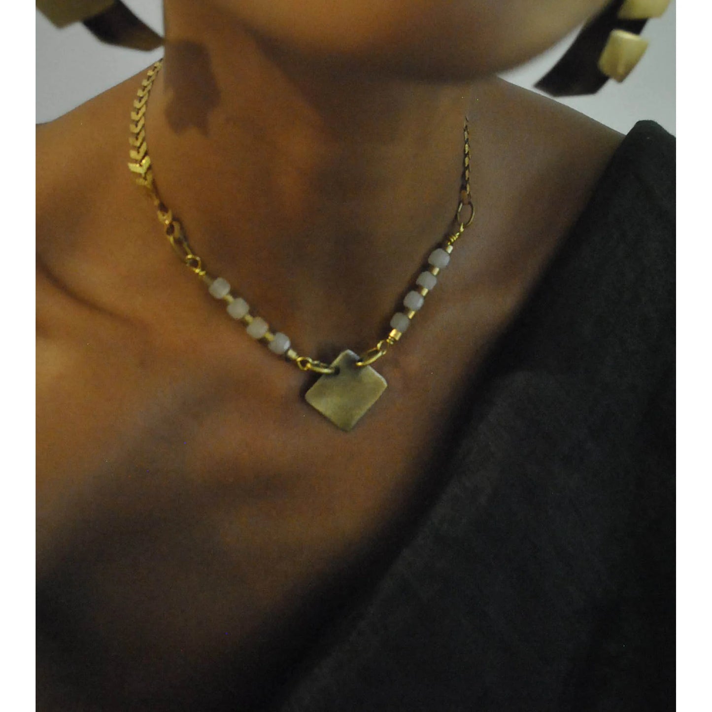 Nazik Neckpiece