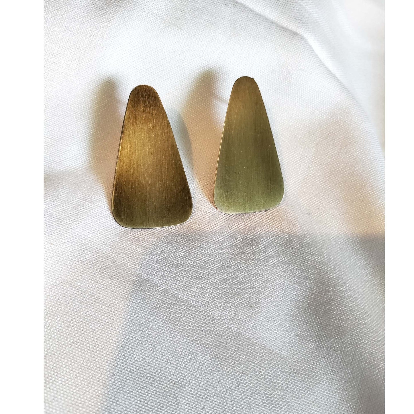 Henjana Studs