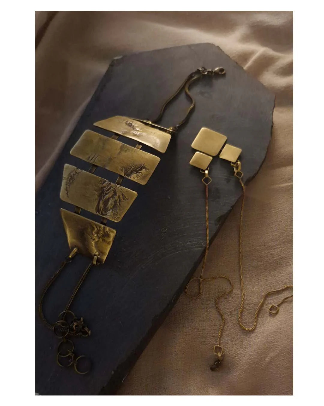 Diyosa Choker