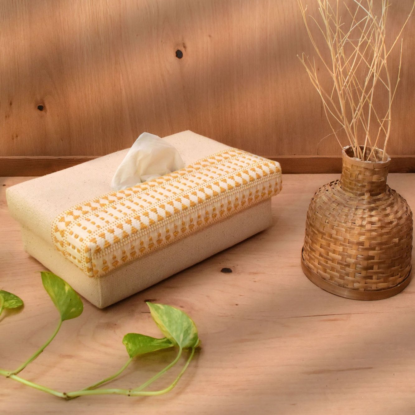 Wengi Handwoven tissue box