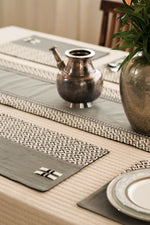 Aeolus Dining Set of a table Runner and 8 mats