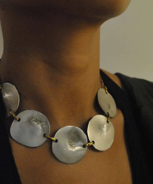 Sova Choker