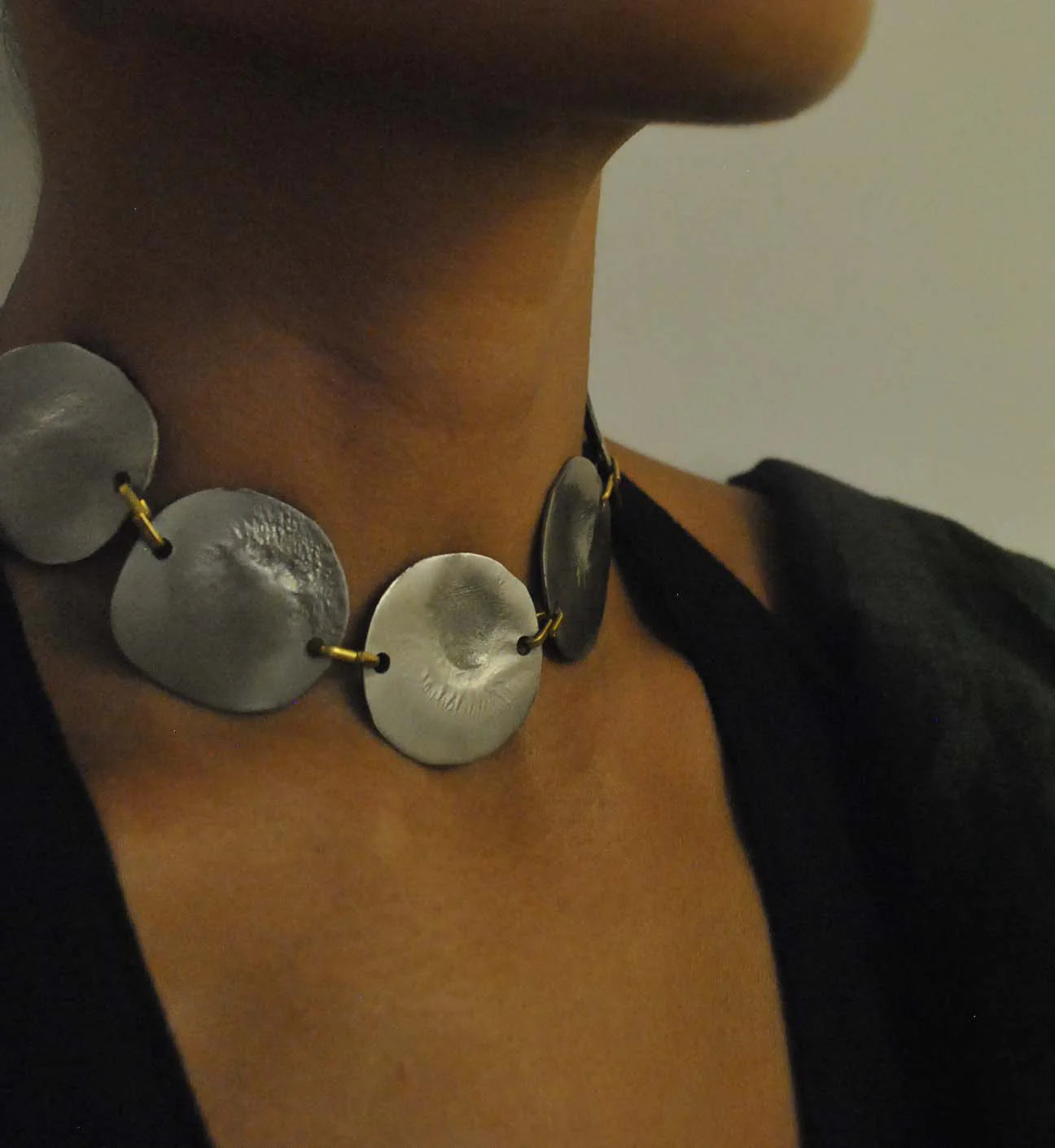 Sova Choker
