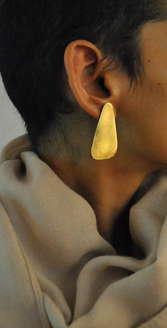 Henjana Studs