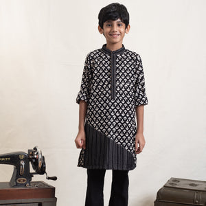 Syahi Threadwork Kurta Set