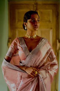 Glory to the crown I Handwoven Mulberry mulberry silk tissue saree