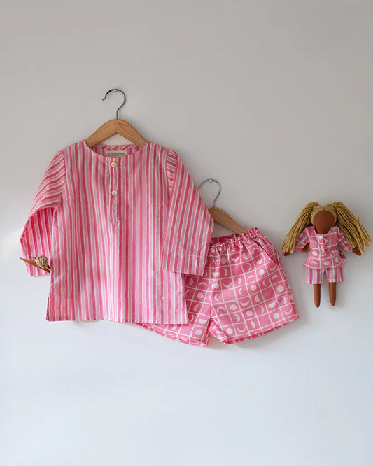 ‘Sleepover Party’ unisex cotton set with striped kurta and moon chase shorts in pink