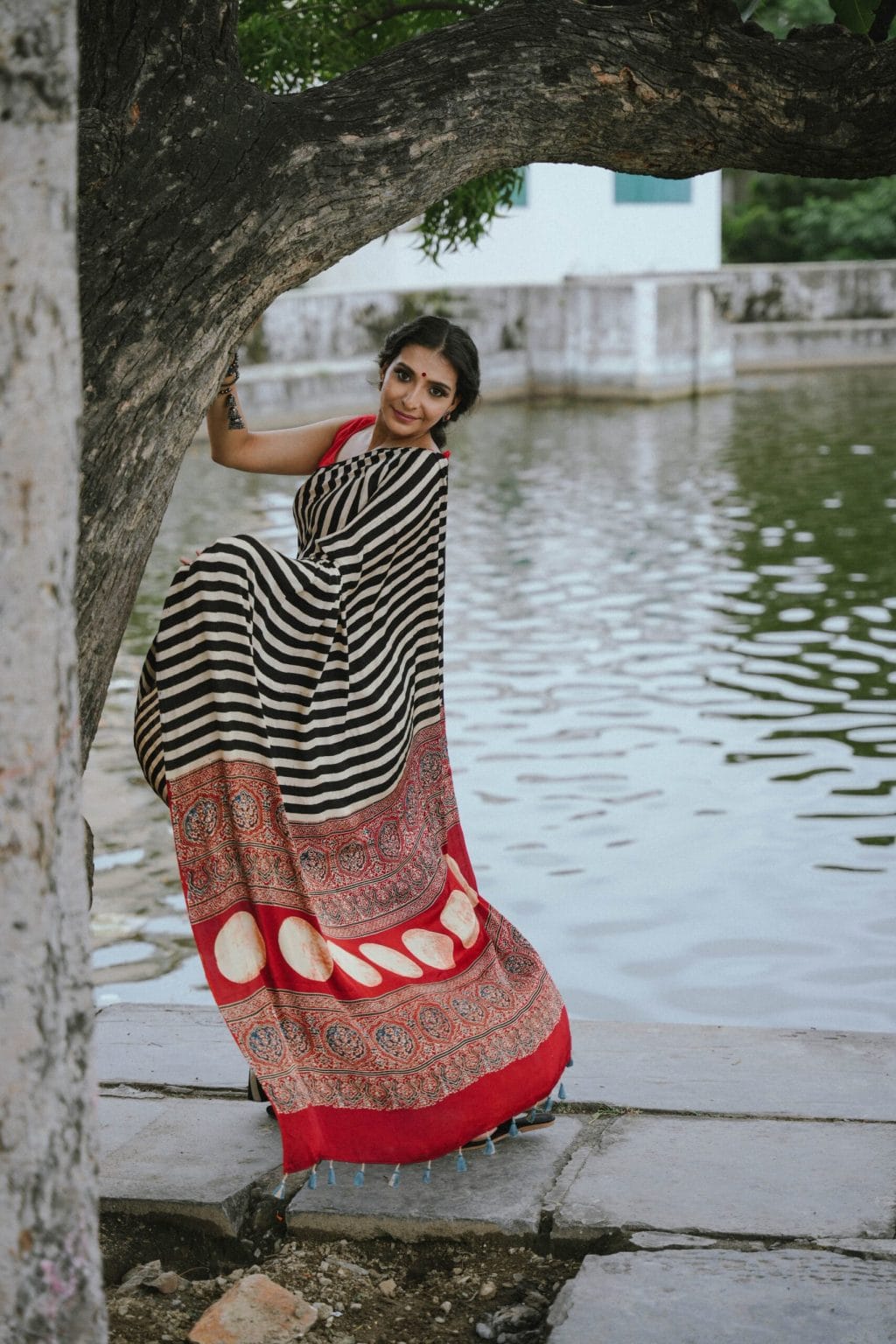 Ruvi Ajrakh Saree