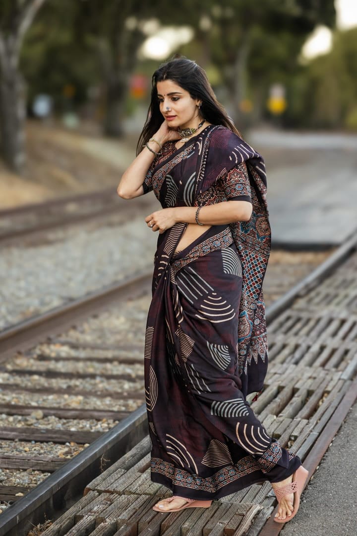 Veda Ajrakh Saree