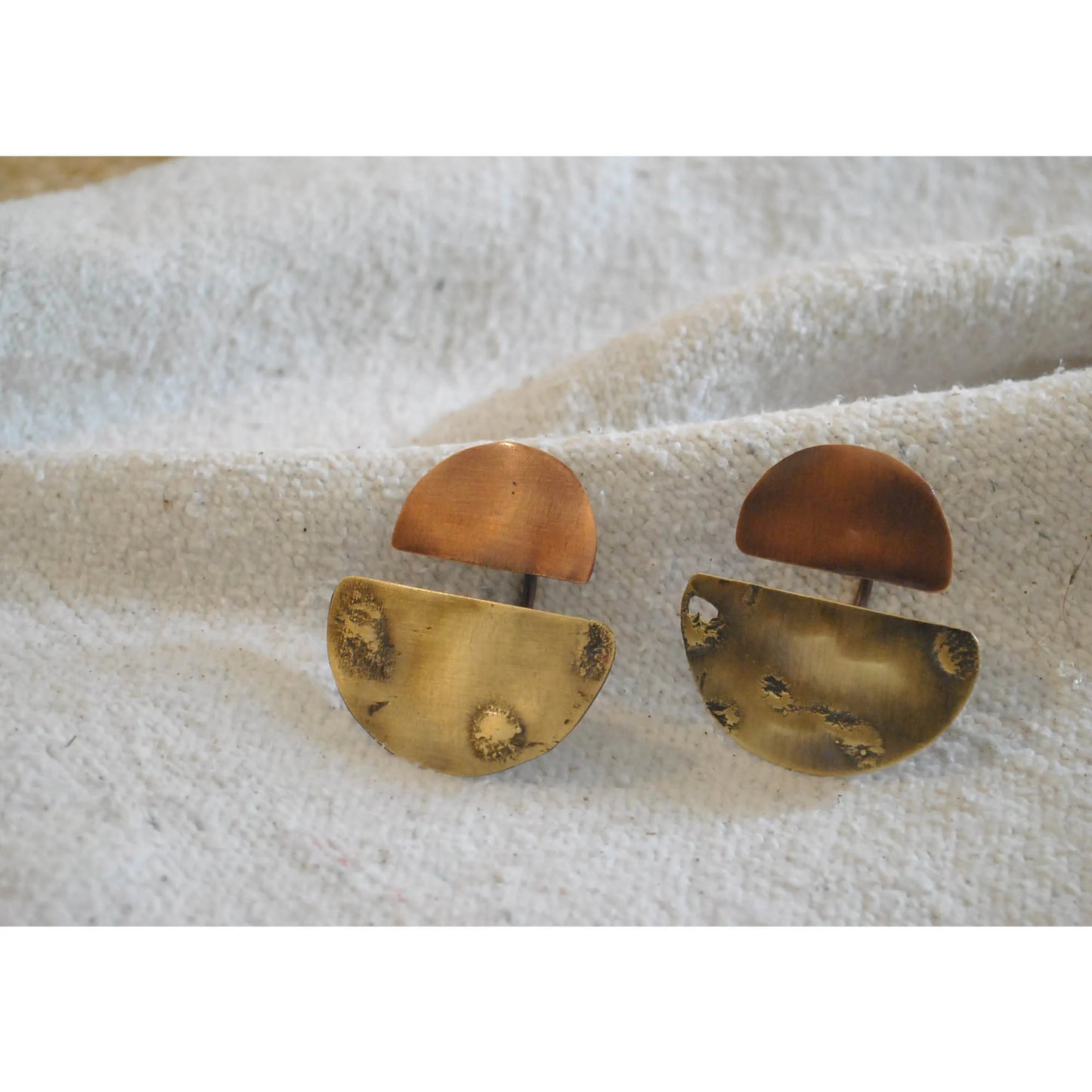 Luxate Earrings