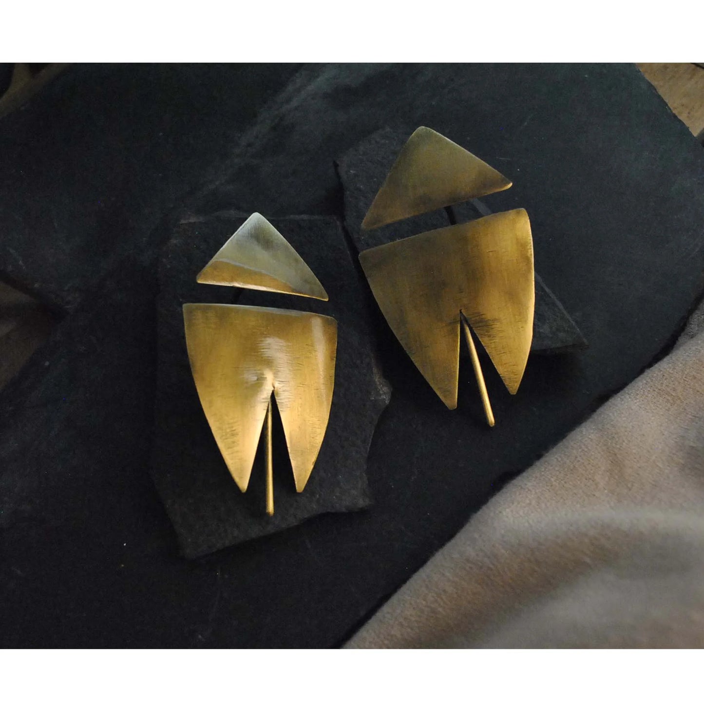 Tarakona Earrings